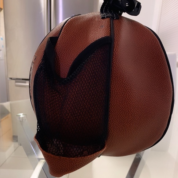Vintage NBA Ball Bag - Picture 3 of 7